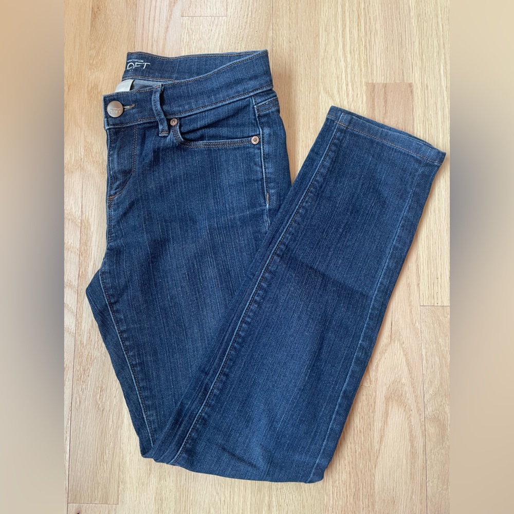 Loft “modern skinny” Jeans | dark wash | size 2P